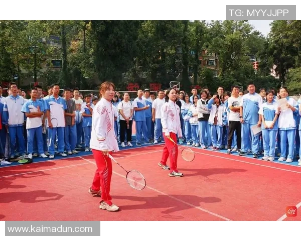 黄娜独家分享网球心得与技巧助你提升球技的秘诀与经验总结 黄娜独家分享网球心得与技巧助你提升球技的秘诀与经验总结